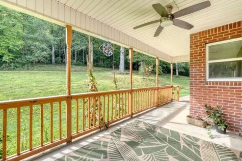 147 Sawyer Cove Road Hayesville NC 28904