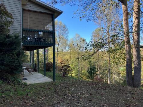 121 White Oak Drive Warne NC 28909
