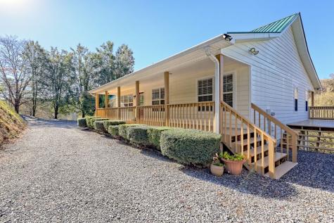 257 Brandus Drive Hayesville NC 28904