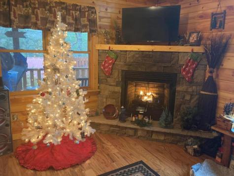 30 Zoe Hill Murphy NC 28906