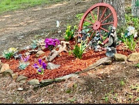 30 Zoe Hill Murphy NC 28906