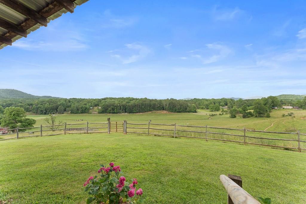 102 Cross Creek Lane Warne NC 28909