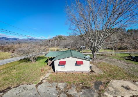 2617 Stewart Road Andrews NC 28901