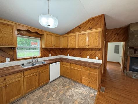 233 Messer Road Warne NC 28909