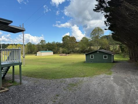 233 Messer Road Warne NC 28909