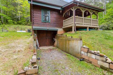 1374 Long Branch Road Marble NC 28905