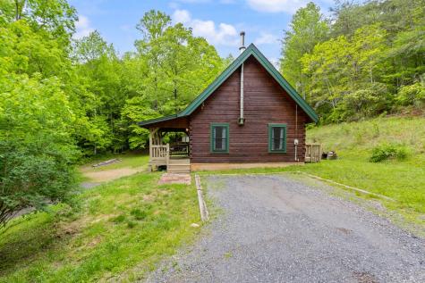 1374 Long Branch Road Marble NC 28905