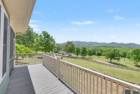 1193 Pine Log Road Warne NC 28909