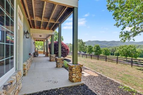 1193 Pine Log Road Warne NC 28909