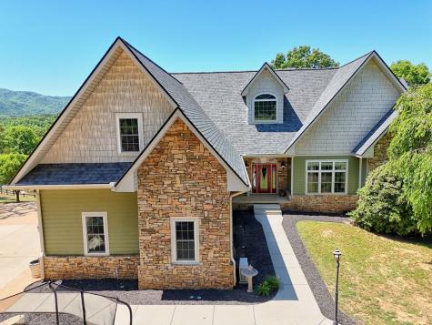 1193 Pine Log Road Warne NC 28909
