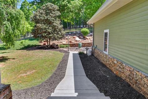 1193 Pine Log Road Warne NC 28909