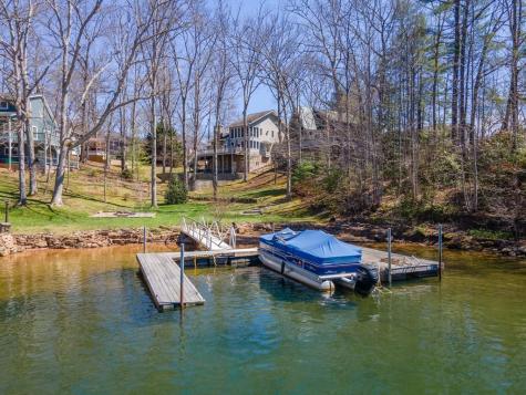 82 Avisco Road Robbinsville NC 28771