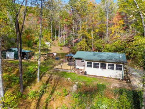 376 Alf Branch Drive Marble NC 28905