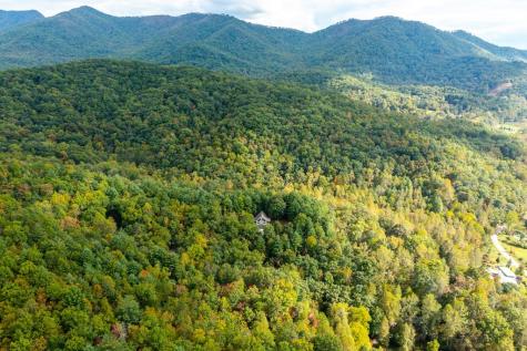 220 Cold Branch Lane Hayesville NC 28904