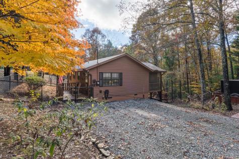 9 Settlers Crossing Way Murphy NC 28906