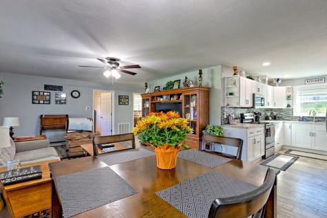 60 Tarrent Street Andrews NC 28901