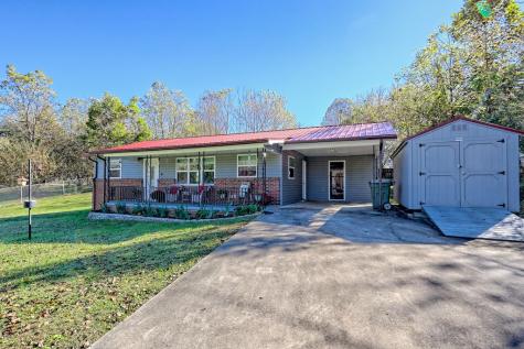 60 Tarrent Street Andrews NC 28901