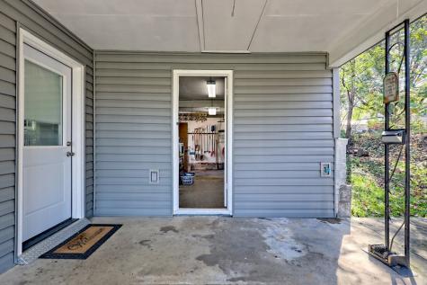 60 Tarrent Street Andrews NC 28901