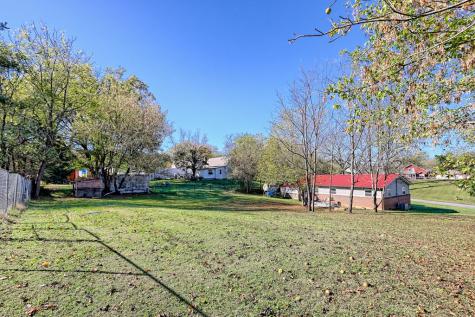 60 Tarrent Street Andrews NC 28901