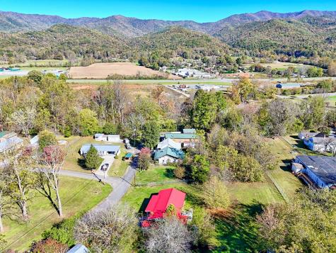 60 Tarrent Street Andrews NC 28901