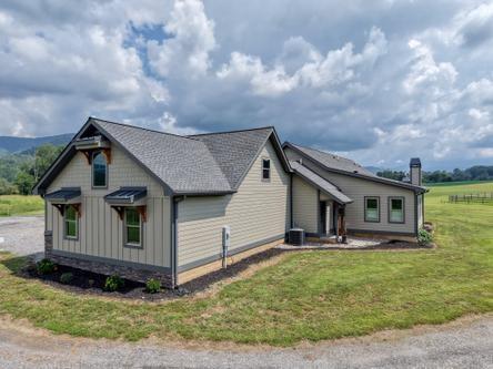 186 Rice Landing Court Hayesville NC 28904