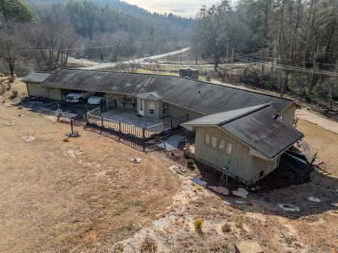 3717 Nc Highway 141 Marble NC 28905