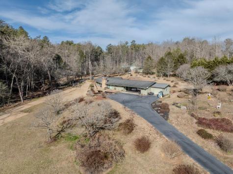 3717 Nc Highway 141 Marble NC 28905