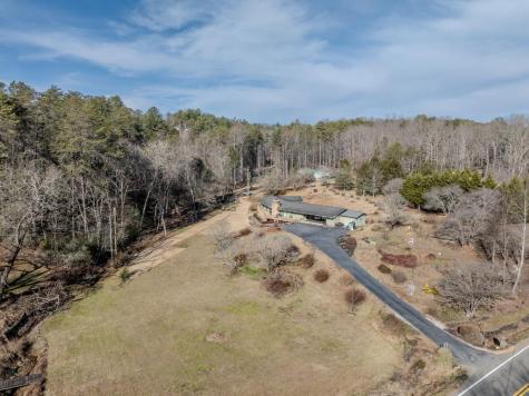 3717 Nc Highway 141 Marble NC 28905