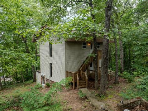 128 Manor Drive Hayesville NC 28904