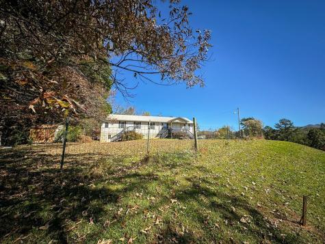 48 Jackie Cove Road Hayesville NC 28904