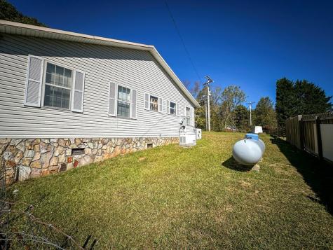 48 Jackie Cove Road Hayesville NC 28904