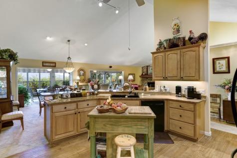 847 Scarletts Way Young Harris GA 30582