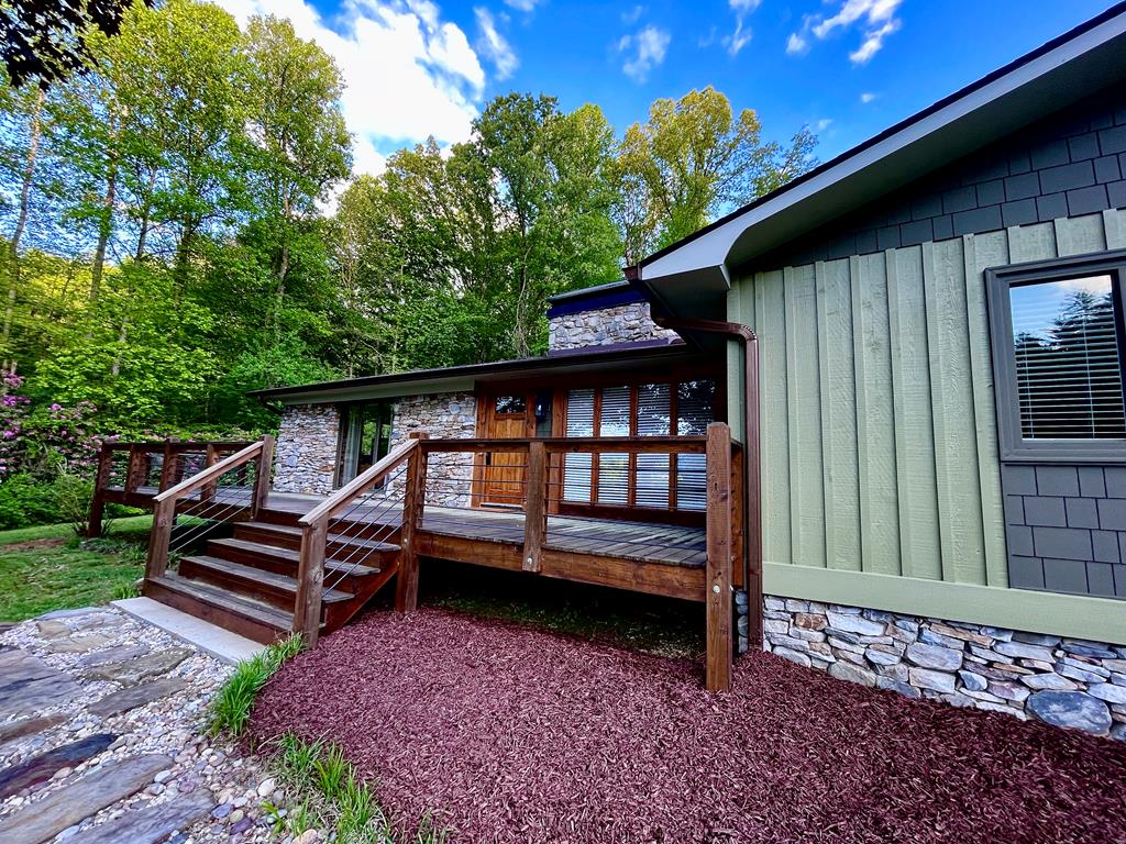 239 Woodland Heights Robbinsville NC 28771