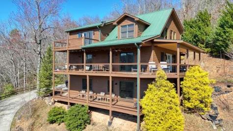 230 Smokin Ridge Hayesville NC 28904