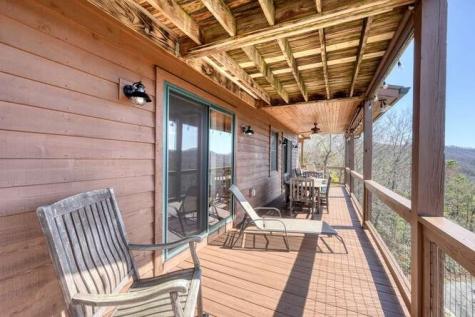 230 Smokin Ridge Hayesville NC 28904