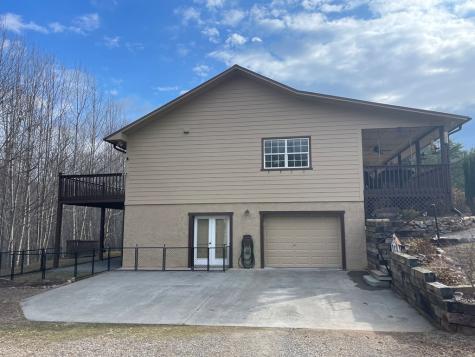 971 White Oak Drive Warne NC 28909