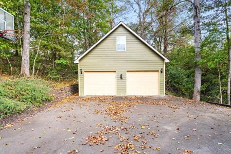 82 Hebron Way Young Harris GA 30582