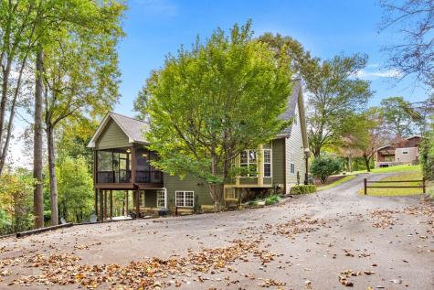 82 Hebron Way Young Harris GA 30582