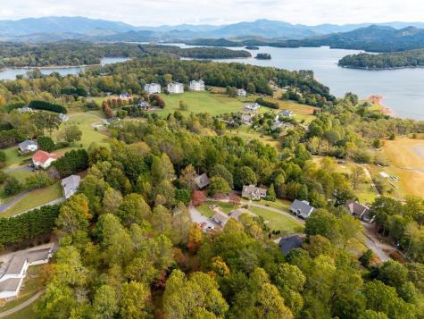 82 Hebron Way Young Harris GA 30582