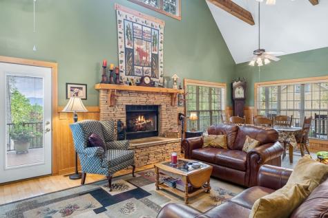 82 Hebron Way Young Harris GA 30582