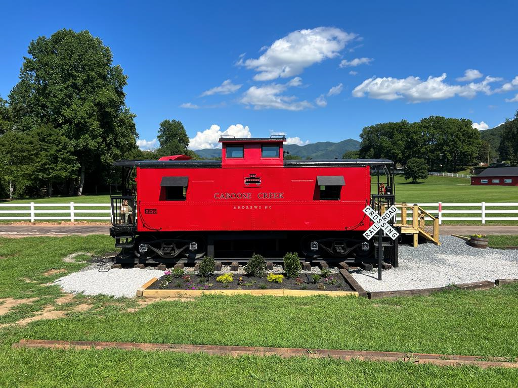 45 Caboose Creek Andrews NC 28901