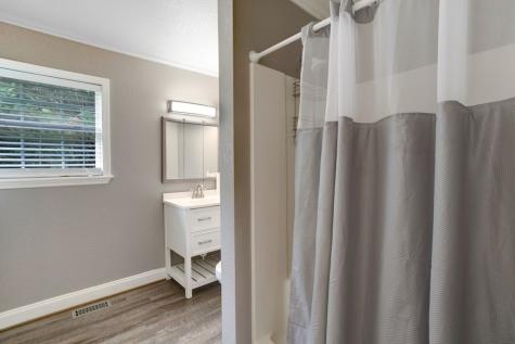 6491 Crooked Creek Road Young Harris GA 30582