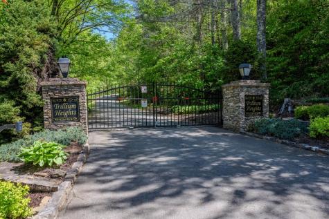 156 Trillium Heights Trace Brasstown NC 28902