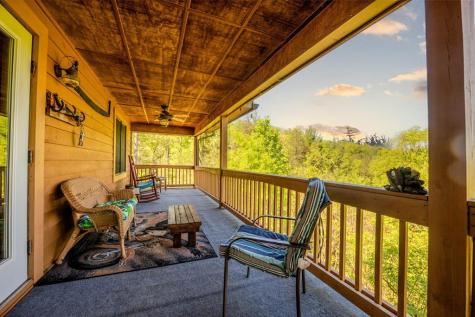 156 Trillium Heights Trace Brasstown NC 28902