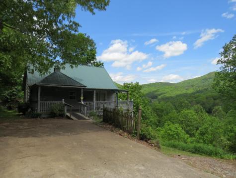 905 Johnson Road Hiawassee GA 30546