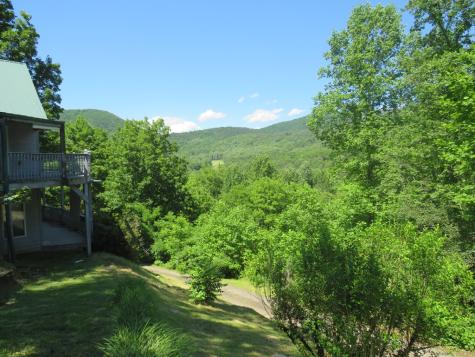 905 Johnson Road Hiawassee GA 30546