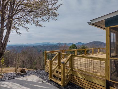 355 Up The Creek Trail Hayesville NC 28904