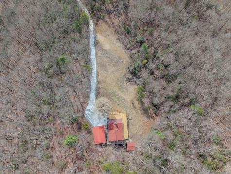 355 Up The Creek Trail Hayesville NC 28904