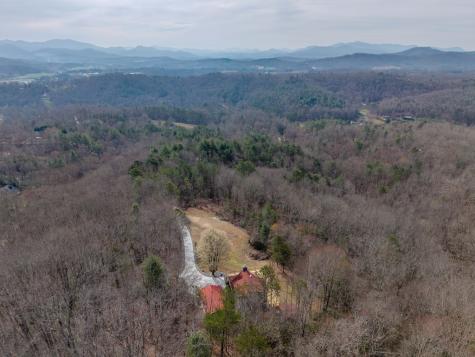 355 Up The Creek Trail Hayesville NC 28904