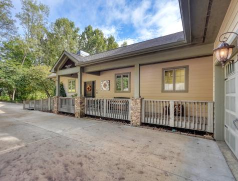 197 Eagles View Road Hayesville NC 28904